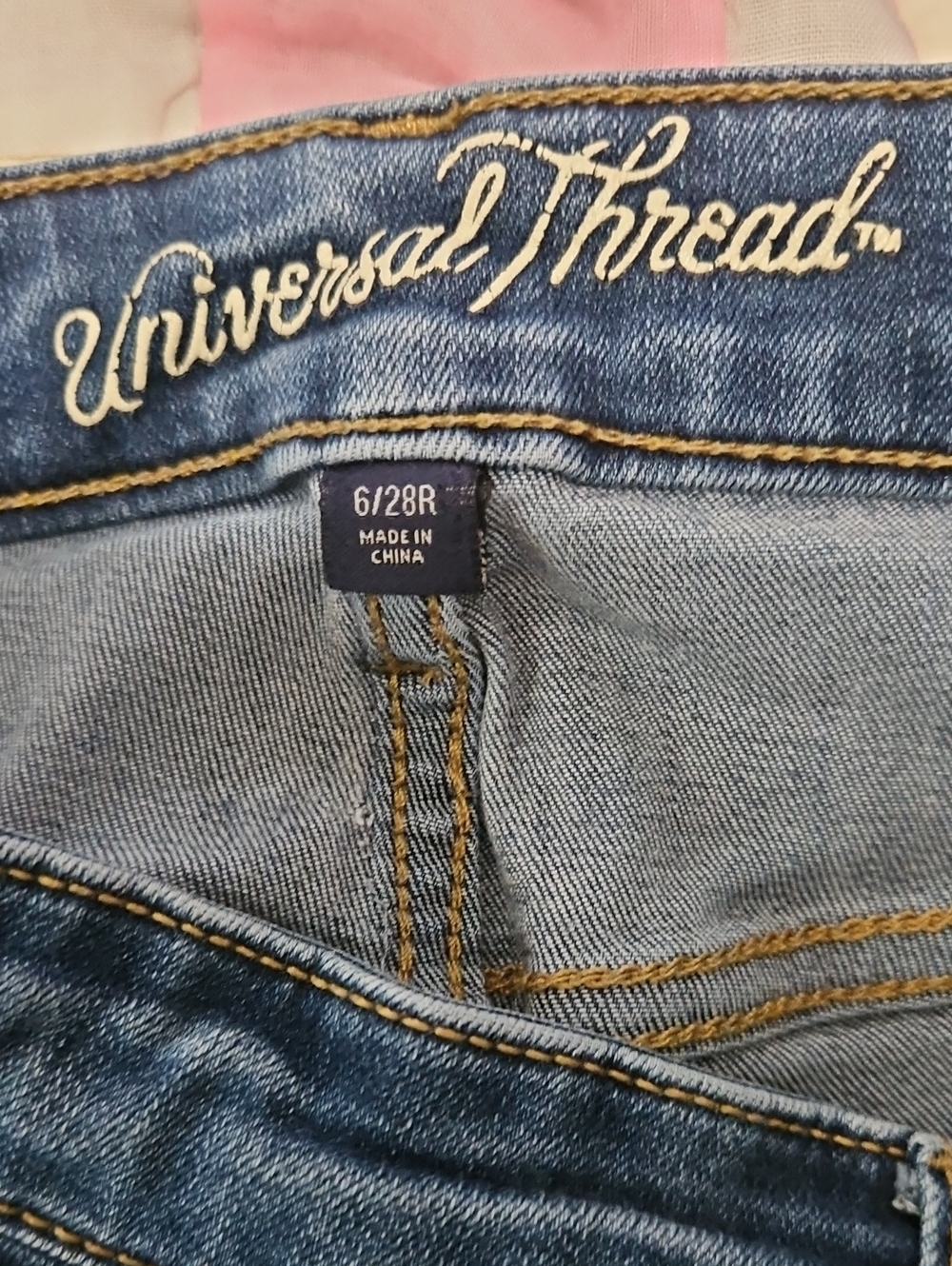 Distressed Jegging - Picture 5 of 5